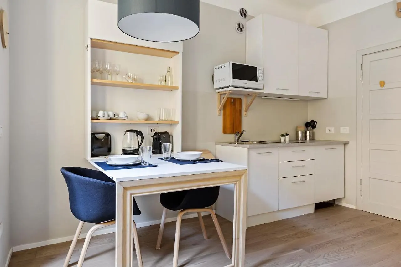 Apartment Guesthost - Sempione & Garibaldi Comfy Studio Milan