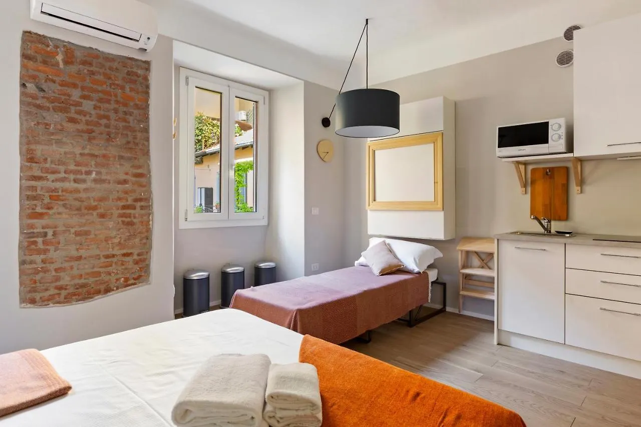Guesthost - Sempione & Garibaldi Comfy Studio Milan